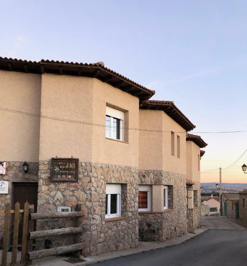Villa Casas Encinares Narrillos de San Leonardo Exterior foto